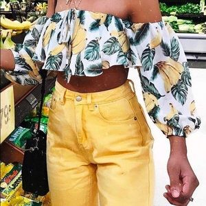 Forever 21 Banana Print Crop Top (S)